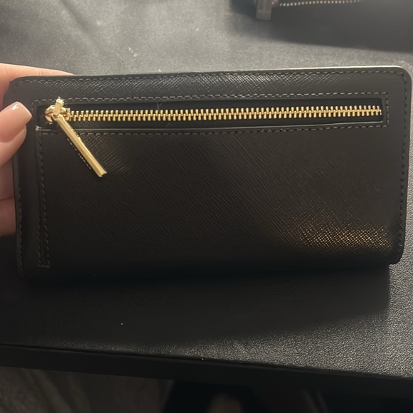 KATE SPADE WALLET- BRAND NEW - Picture 3 of 3